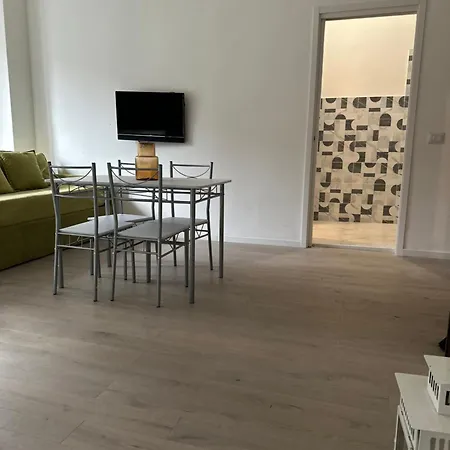 Lejlighed Centro Piazza Manzoni