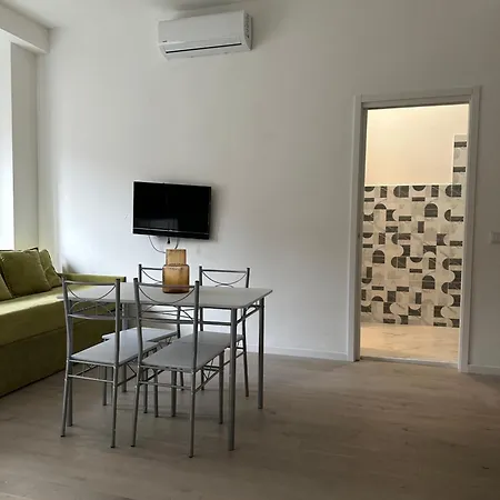 Centro Piazza Manzoni Lejlighed *