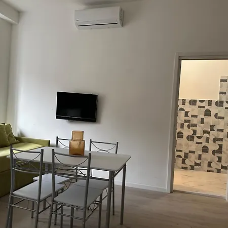 Centro Piazza Manzoni Wi Fi Gratuito Moderno * レッコ