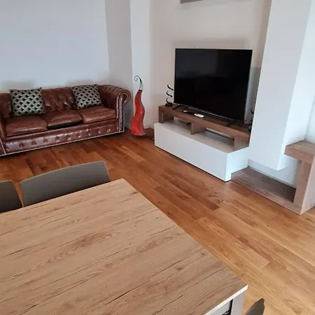 Centro Piazza Manzoni Apartment Lecco