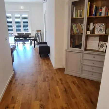 Apartment Centro Piazza Manzoni Lecco