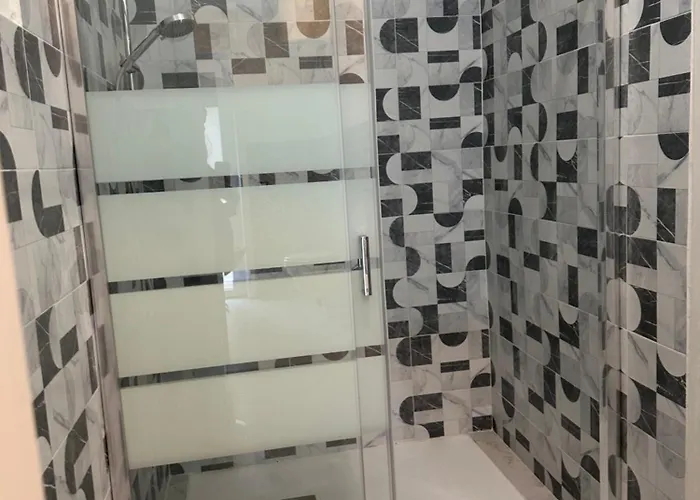 Centro Piazza Manzoni Wi Fi Gratuito Moderno Лекко