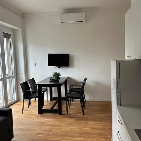 公寓 Centro Piazza Manzoni Wi Fi Gratuito Moderno *