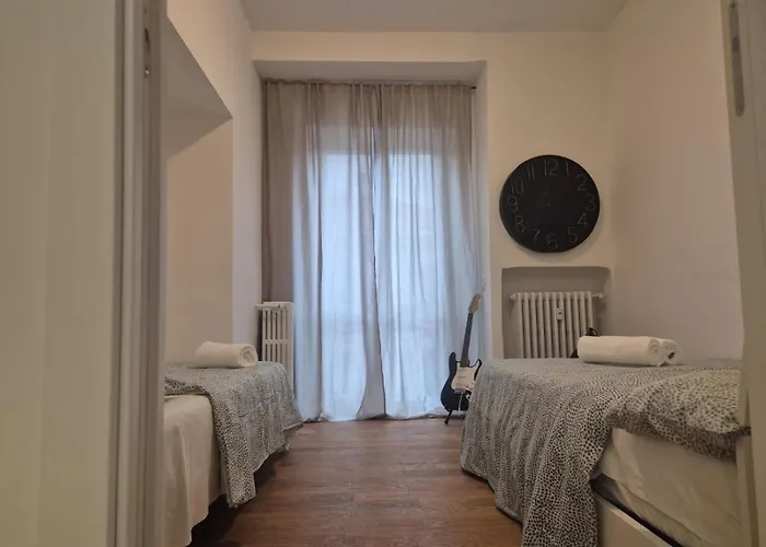 Centro Piazza Manzoni Wi Fi Gratuito Moderno 莱科