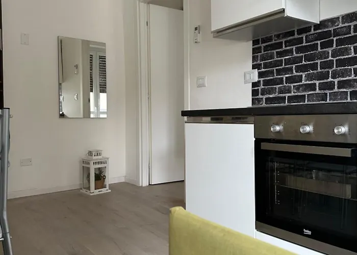 公寓 Centro Piazza Manzoni Wi Fi Gratuito Moderno 莱科